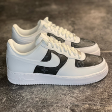 Load image into Gallery viewer, Air Force 1 x Grey LV
